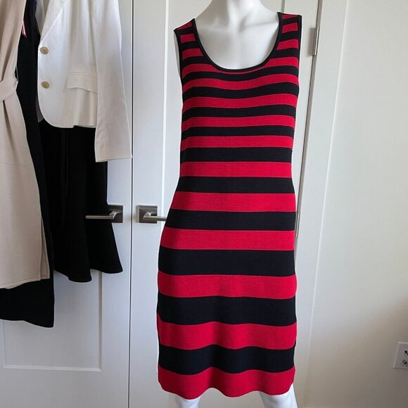 Carmen Marc Valvo Slvless Ribbed Rayon Nylon Knit Striped Dress Red Black Sz M - Picture 2 of 11